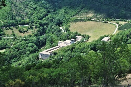 Il Monastero di Fonte Avellana dall'alto
